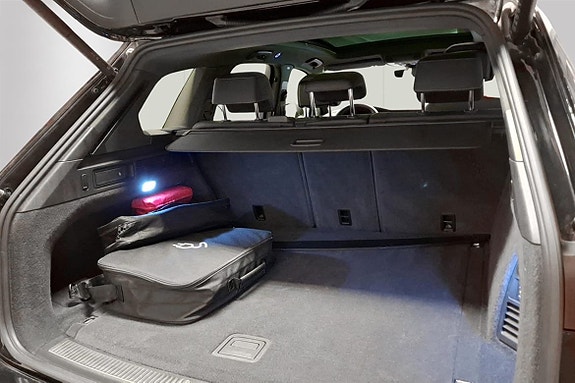 Volkswagen Touareg 11 of 14