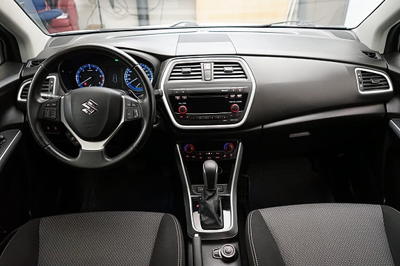 Suzuki SX4 S-Cross 5 of 5