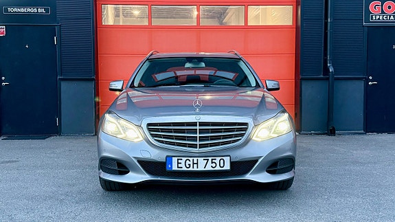 Mercedes-Benz E 220