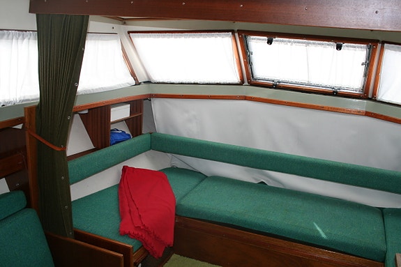 Coronet 31 aftcabin - fantastisk familjebåt 3 of 15