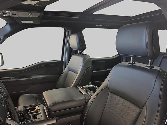 Ford F-150 8 of 16