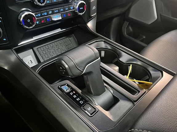 Ford F-150 12 of 16