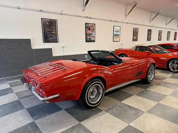 Chevrolet Corvette 4 of 24