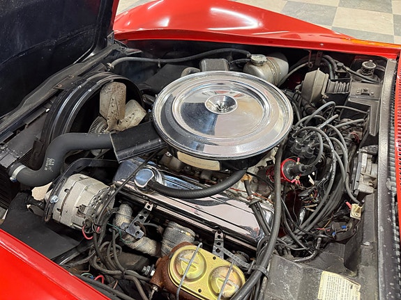 Chevrolet Corvette 24 of 24