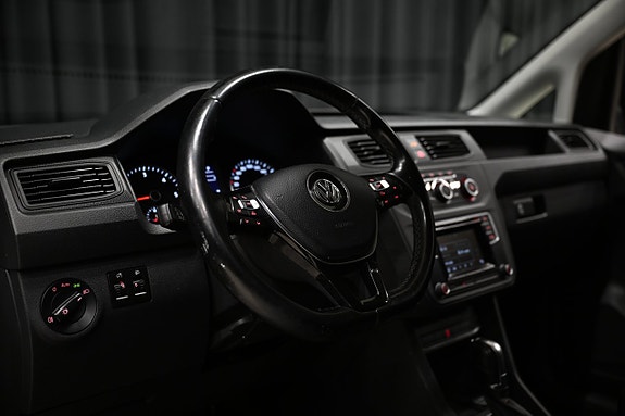 Volkswagen Caddy 14 of 23