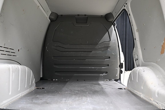 Volkswagen Caddy 8 of 23