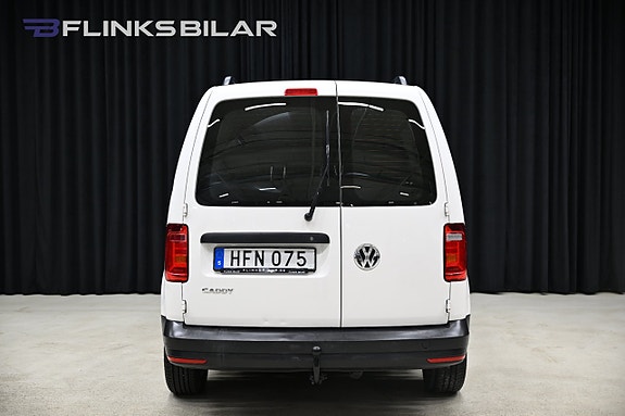 Volkswagen Caddy 10 of 23