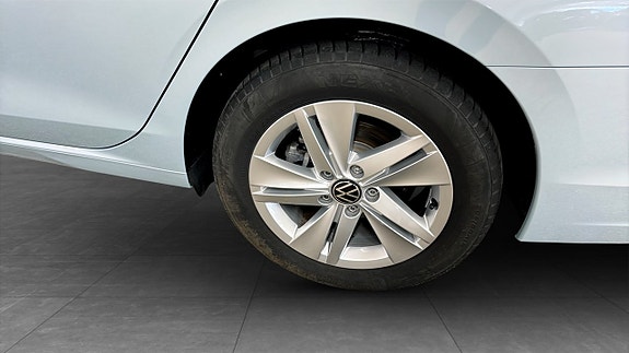 Volkswagen Golf I 6 of 12