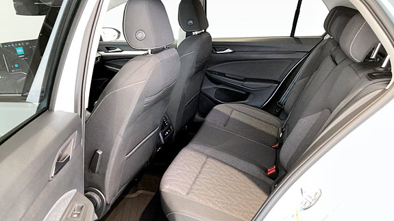 Volkswagen Golf I 11 of 12
