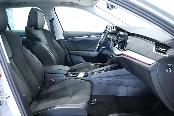 Skoda Octavia 7 of 18