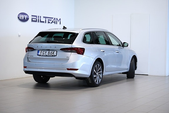 Skoda Octavia 16 of 18