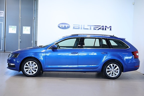 Skoda Octavia 2 of 5