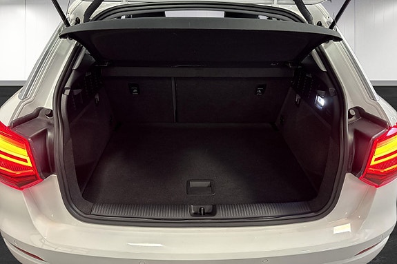 Audi Q2 17 of 17