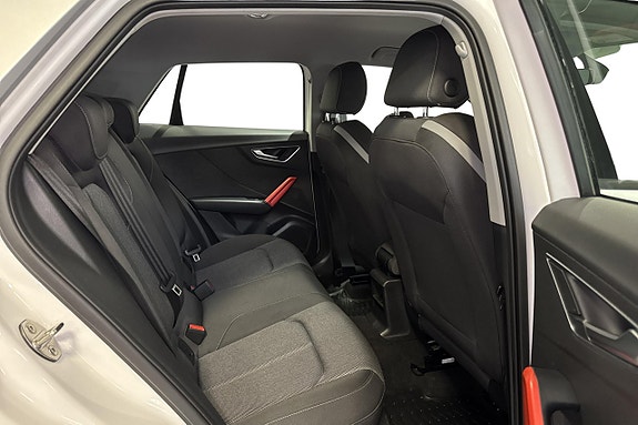 Audi Q2 16 of 17