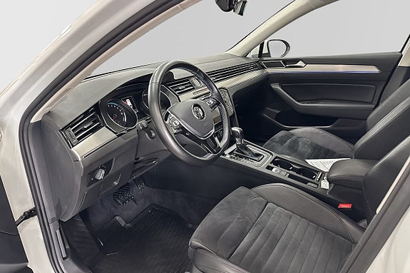 Volkswagen Passat 5 of 5