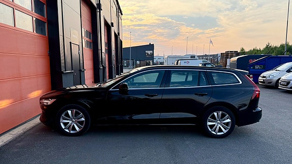Volvo V60 10 of 21