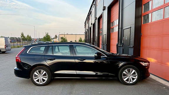 Volvo V60 9 of 21