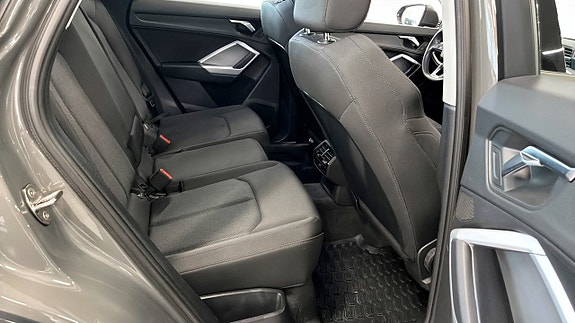 Audi Q3 5 of 5