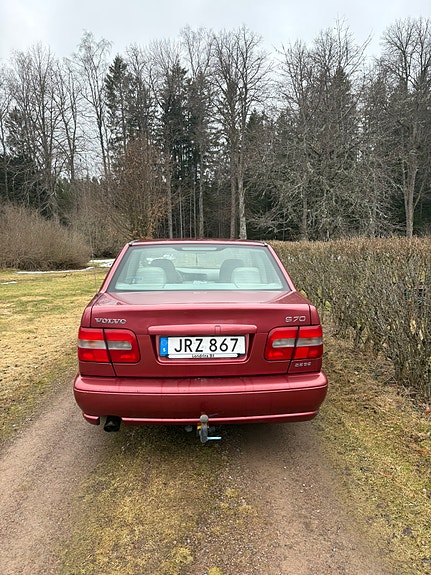 Volvo S70 2 of 4