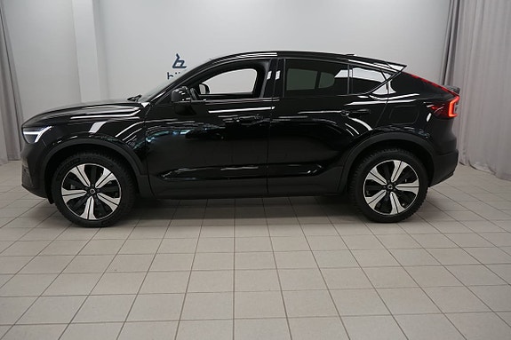 Volvo C40 2 of 5