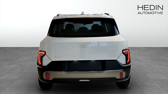 Kia EV2 7 of 12