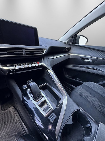 Peugeot 5008 12 of 22