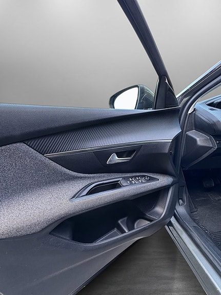 Peugeot 5008 9 of 22