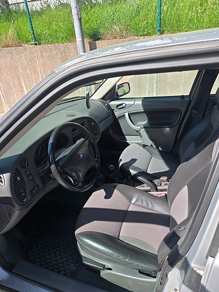 Saab 9-3 5 of 9