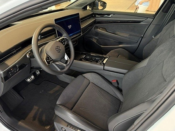 Volkswagen ID.7 6 of 10