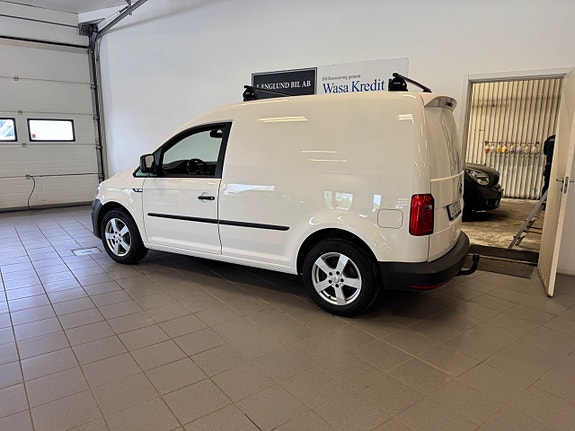 Volkswagen Caddy 2 of 5