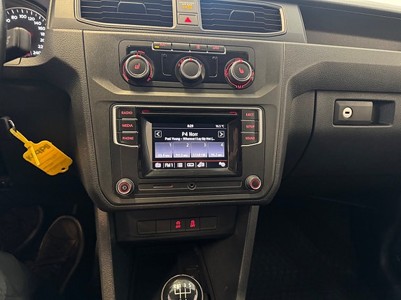 Volkswagen Caddy 10 of 13