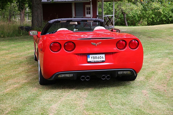 Chevrolet Corvette 5 of 5