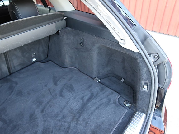 Mercedes-Benz C220 d 12 of 16