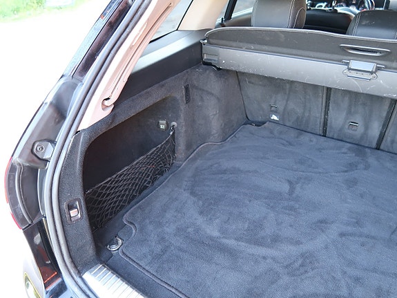 Mercedes-Benz C220 d 11 of 16