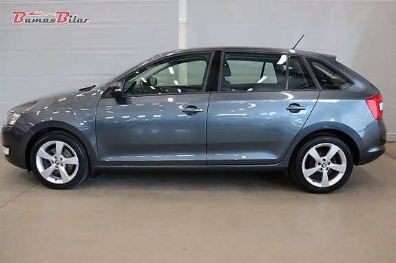 Skoda Rapid Spaceback 2 of 5