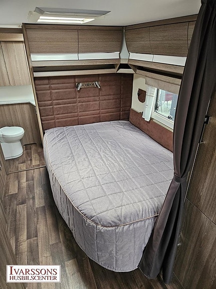Kabe Royal 780 TDL KS / Dubbelbädd / Badrum bak / Alde / Solcell 12 of 22