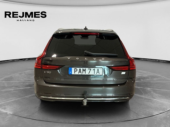 Volvo V90 8 of 15