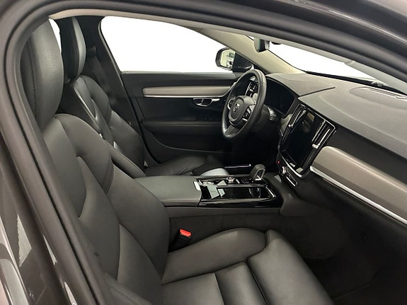 Volvo V90 5 of 15