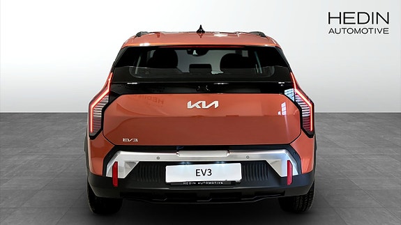 Kia EV3 7 of 12