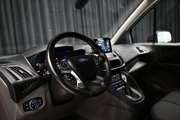 Ford Transit Connect 16 of 29