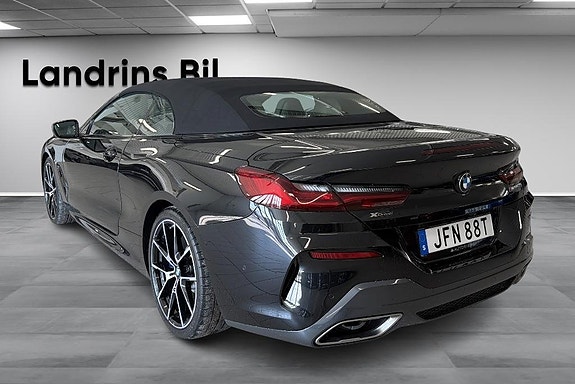 BMW M850i 6 of 18
