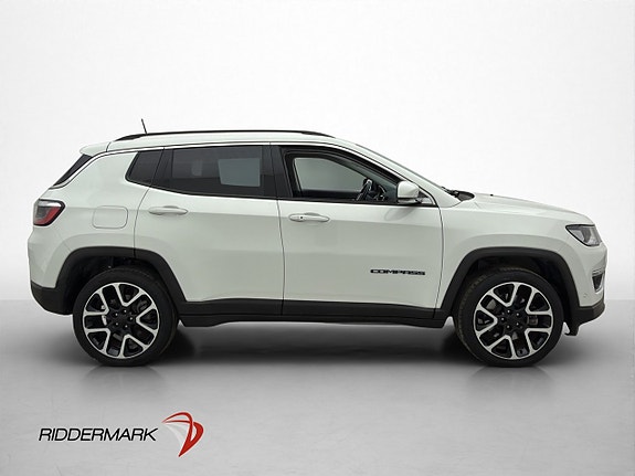Jeep Compass 9 of 30