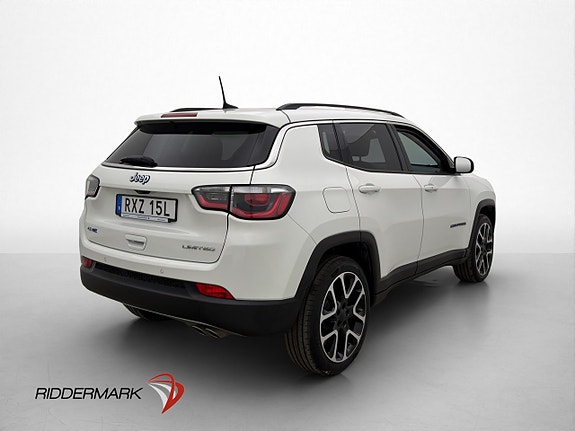 Jeep Compass 8 of 30