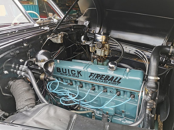 Buick Super 6 of 30