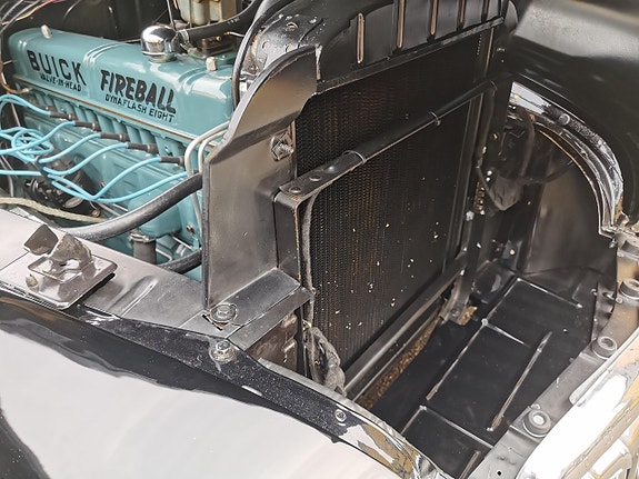 Buick Super 7 of 30