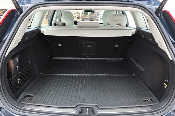 Volvo V60 24 of 24