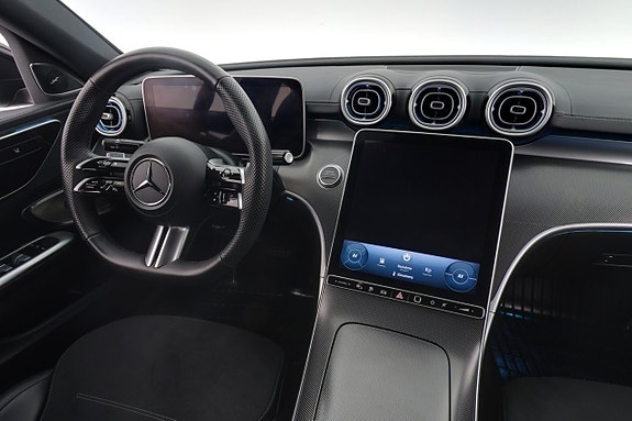 Mercedes-Benz C300 e 15 of 29