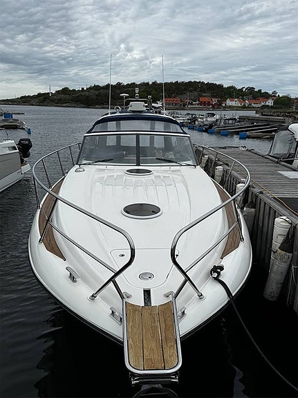 Princess V42 2 of 12