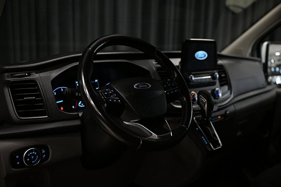 Ford Transit Custom 14 of 27