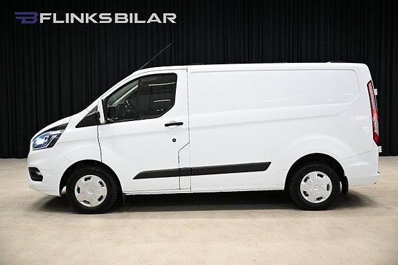 Ford Transit Custom 2 of 27